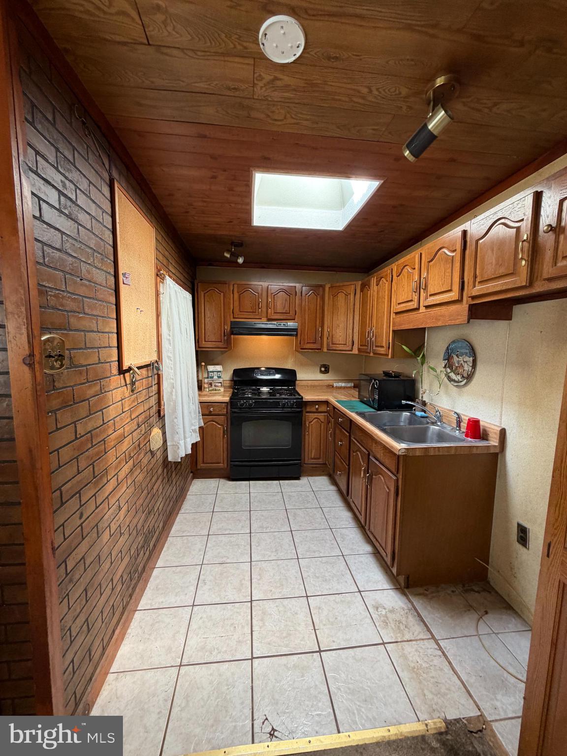 509 Fern Avenue Reading, PA 19611 - Photo 16 of 21