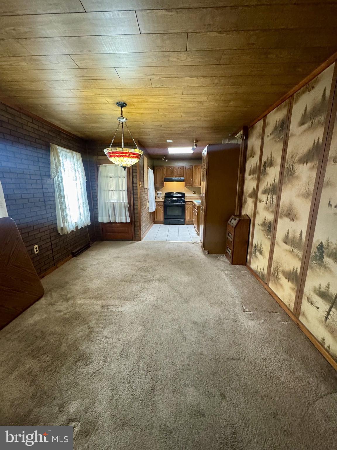 509 Fern Avenue Reading, PA 19611 - Photo 2 of 21