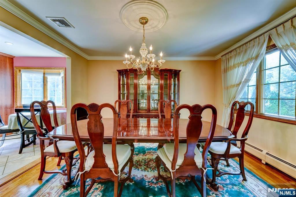 11 Yellow Brick Road Wayne, NJ 07470 - Photo 18 of 41