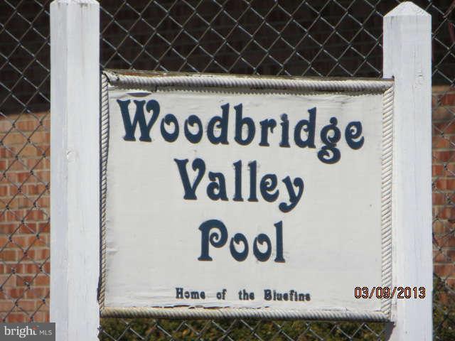 408 Crosby Road Baltimore, MD 21228 - Photo 15 of 17 a close up of a street