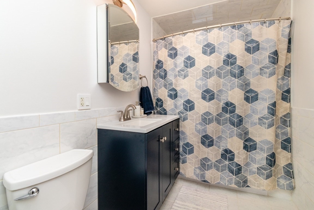 7 Rowell Street, Unit 3 Boston, MA 02125 - Photo 7 of 10