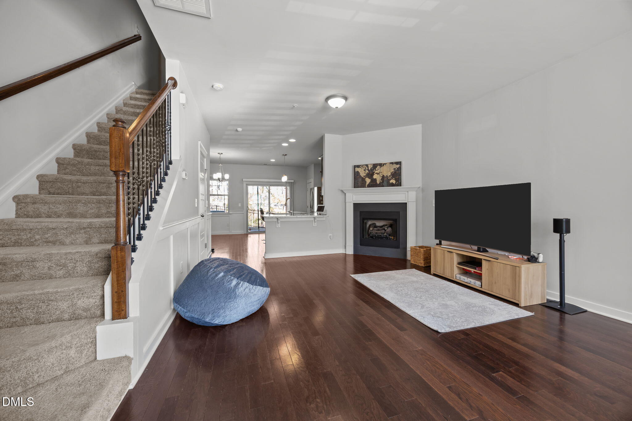 6230 Pesta Court Raleigh, NC 27612 - Photo 3 of 28 17-web-or-mls-IMG_1762