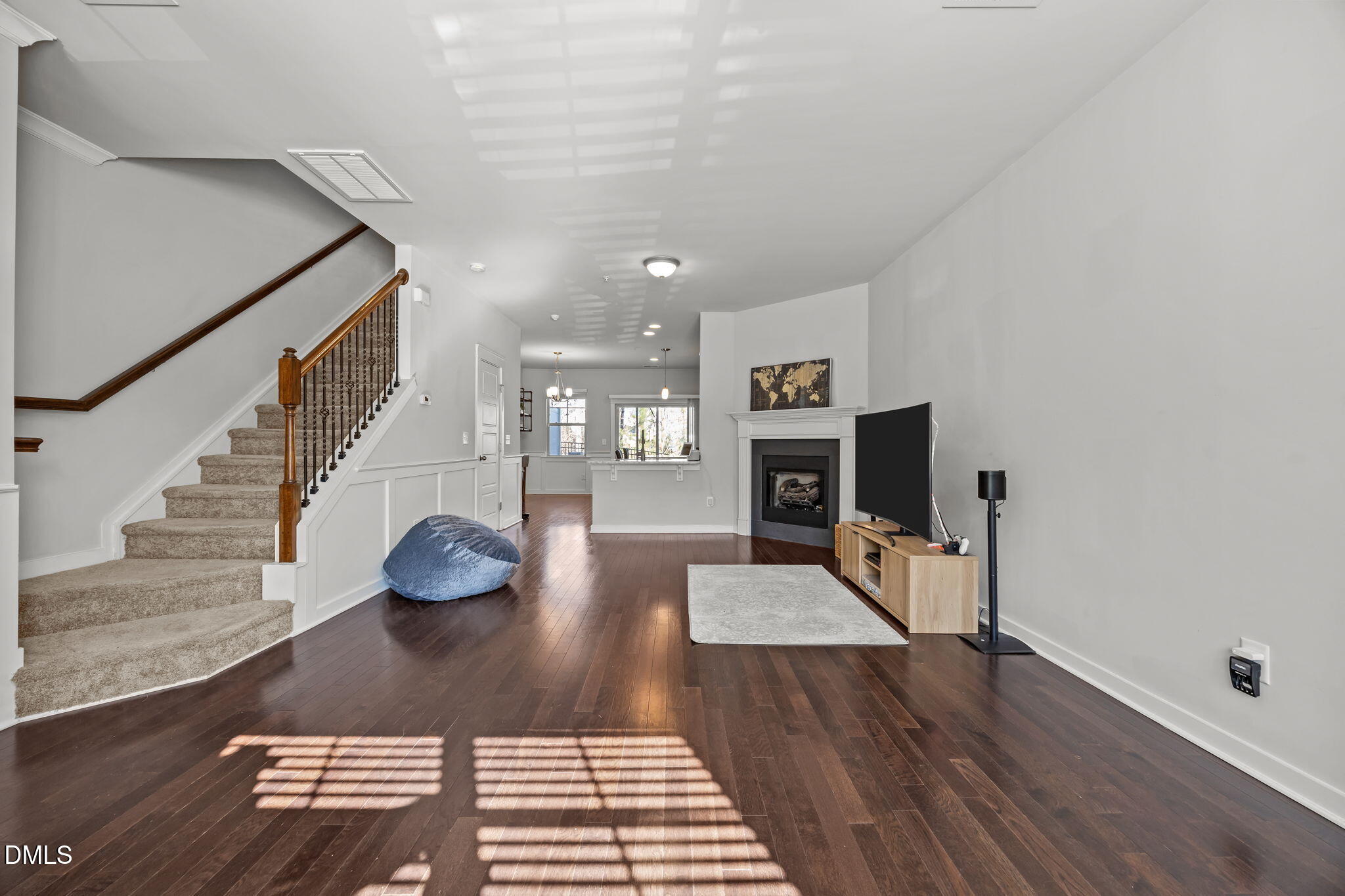 6230 Pesta Court Raleigh, NC 27612 - Photo 5 of 28 19-web-or-mls-IMG_1768