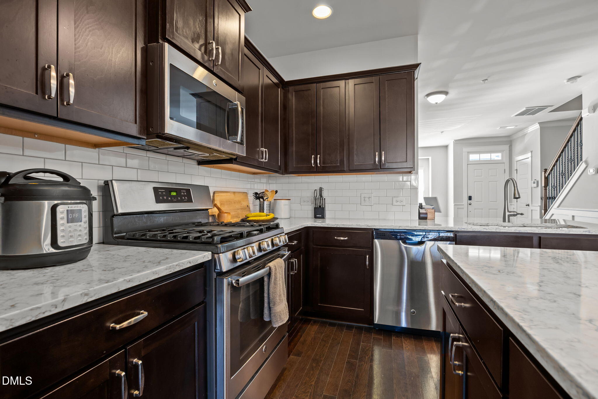 6230 Pesta Court Raleigh, NC 27612 - Photo 8 of 28 23-web-or-mls-IMG_1780