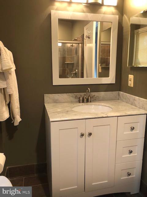 8550 Tyrolean Way Springfield, VA 22153 - Photo 14 of 24 Bath (Master)