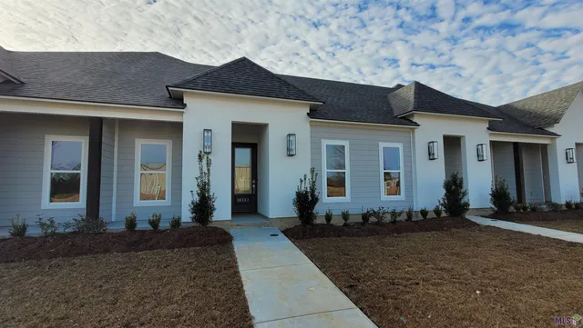 $1,800 | 16153 Chancel Avenue, Baton Rouge, LA 70816