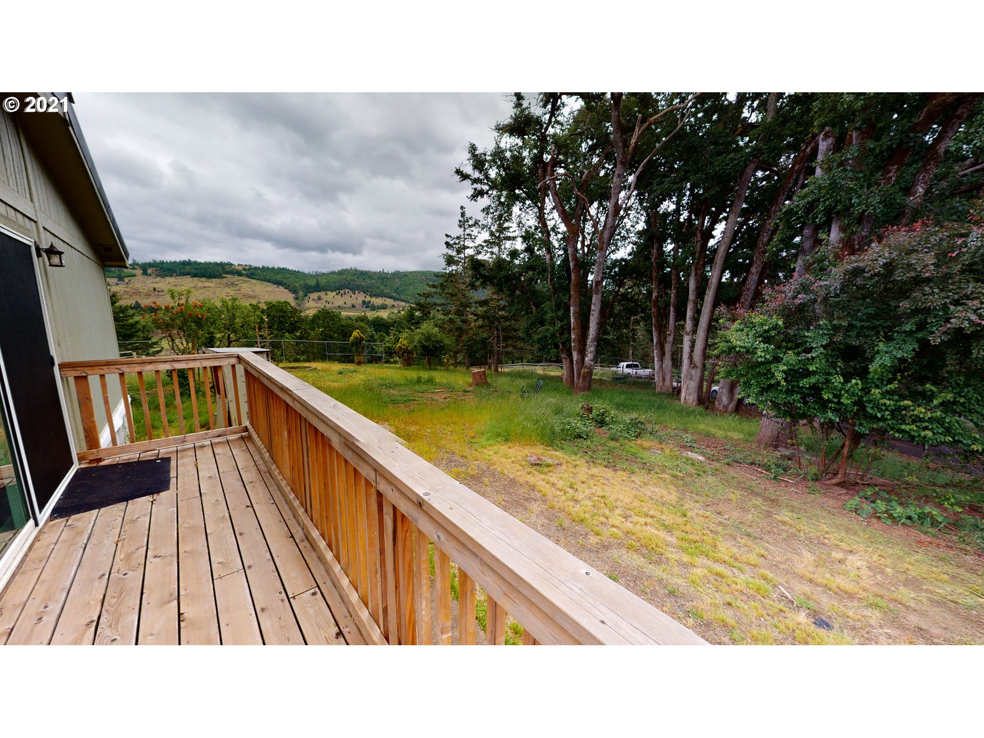 1555 Lower Crest Road Oakland, OR 97462 - Photo 25 of 32 Gallery Image 25