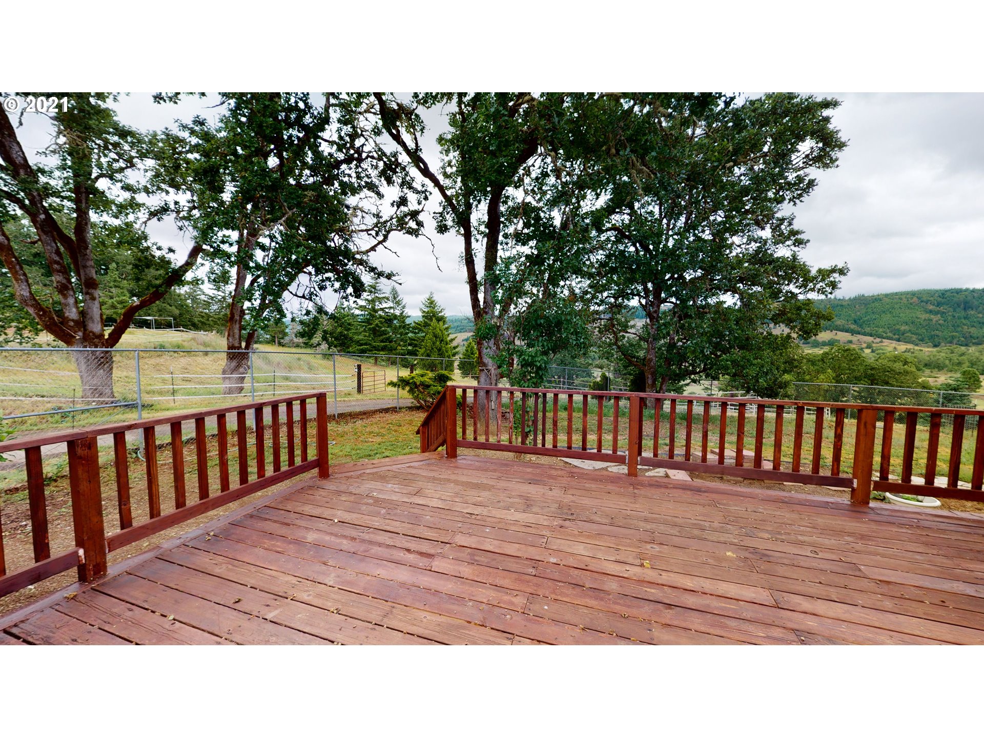 1555 Lower Crest Road Oakland, OR 97462 - Photo 27 of 32 Gallery Image 27