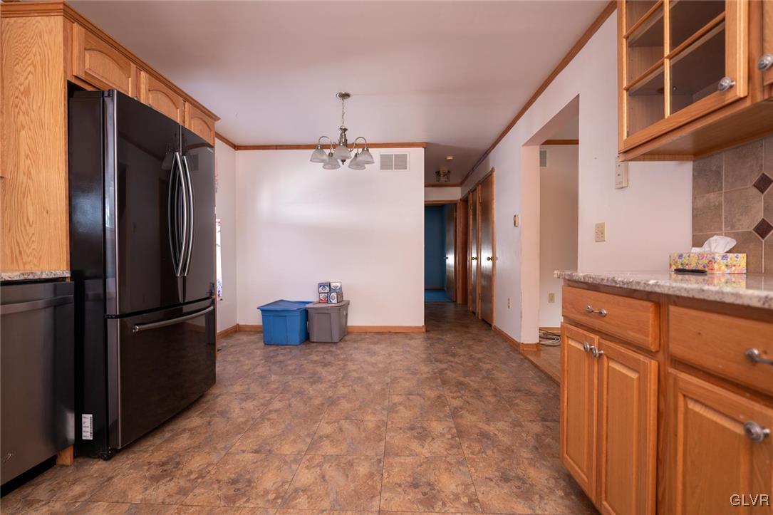 1752 Ritter Street Bethlehem, PA 18015 - Photo 7 of 34 Gallery Image 7