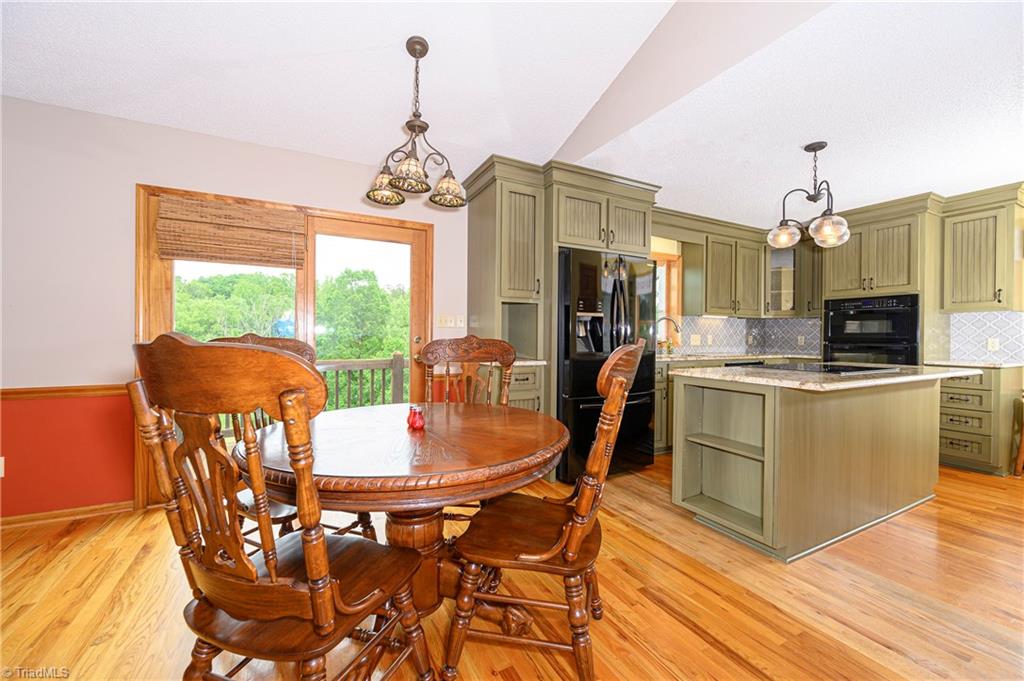 850 Pinnix Road Ronda, NC 28670 - Photo 13 of 30 Gallery Image 13