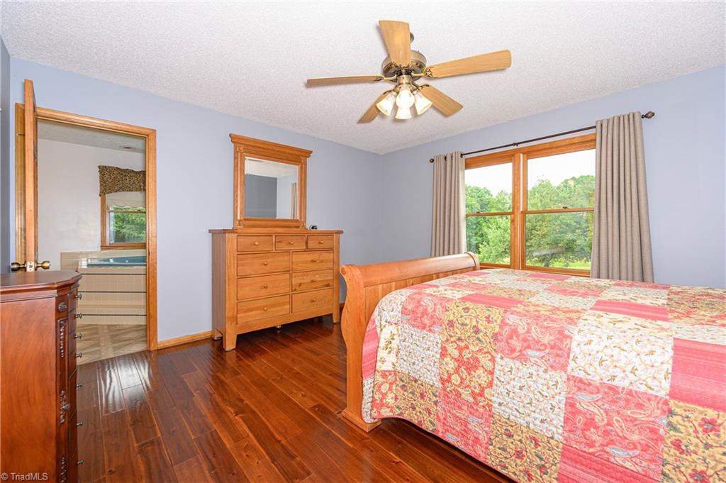 850 Pinnix Road Ronda, NC 28670 - Photo 17 of 30 Gallery Image 17