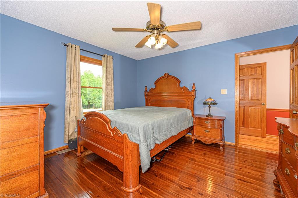 850 Pinnix Road Ronda, NC 28670 - Photo 20 of 30 Gallery Image 20