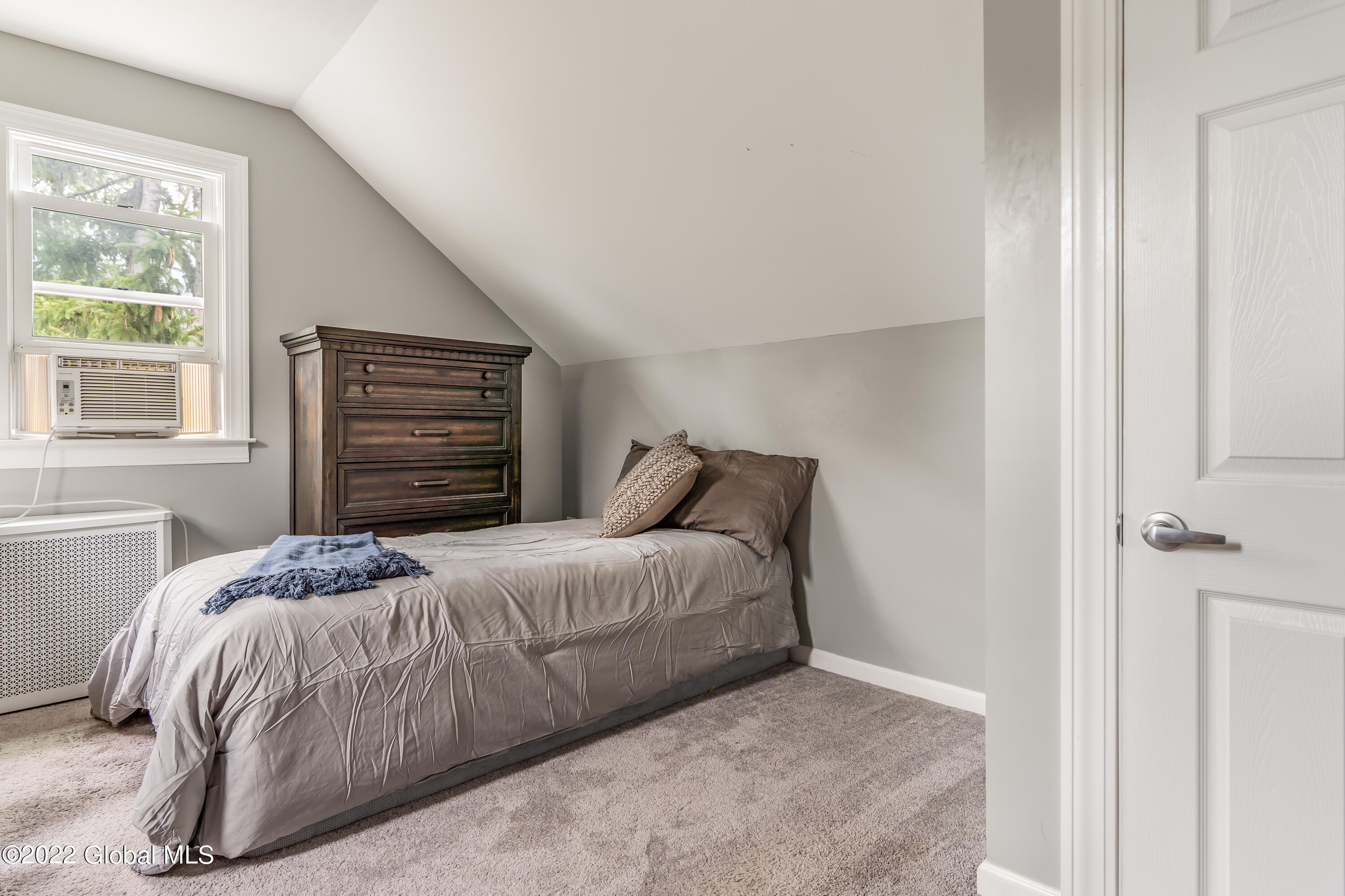 1822 Cassella Road Schenectady, NY 12303 - Photo 17 of 24 pic17