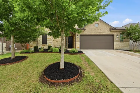 $468,000 | 154 Ashleaf Drive, Buda, TX 78610