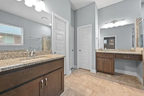 $468,000 | 154 Ashleaf Drive, Buda, TX 78610