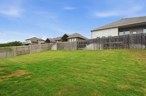 $468,000 | 154 Ashleaf Drive, Buda, TX 78610