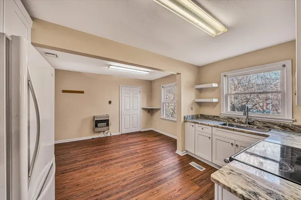 $265,000 | 150 Fort Lewis Boulevard, Salem, VA 24153