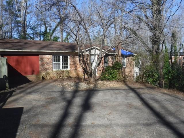 671 Robin Hood Road Bassett, VA 24055 - Photo 1 of 21 FRONT