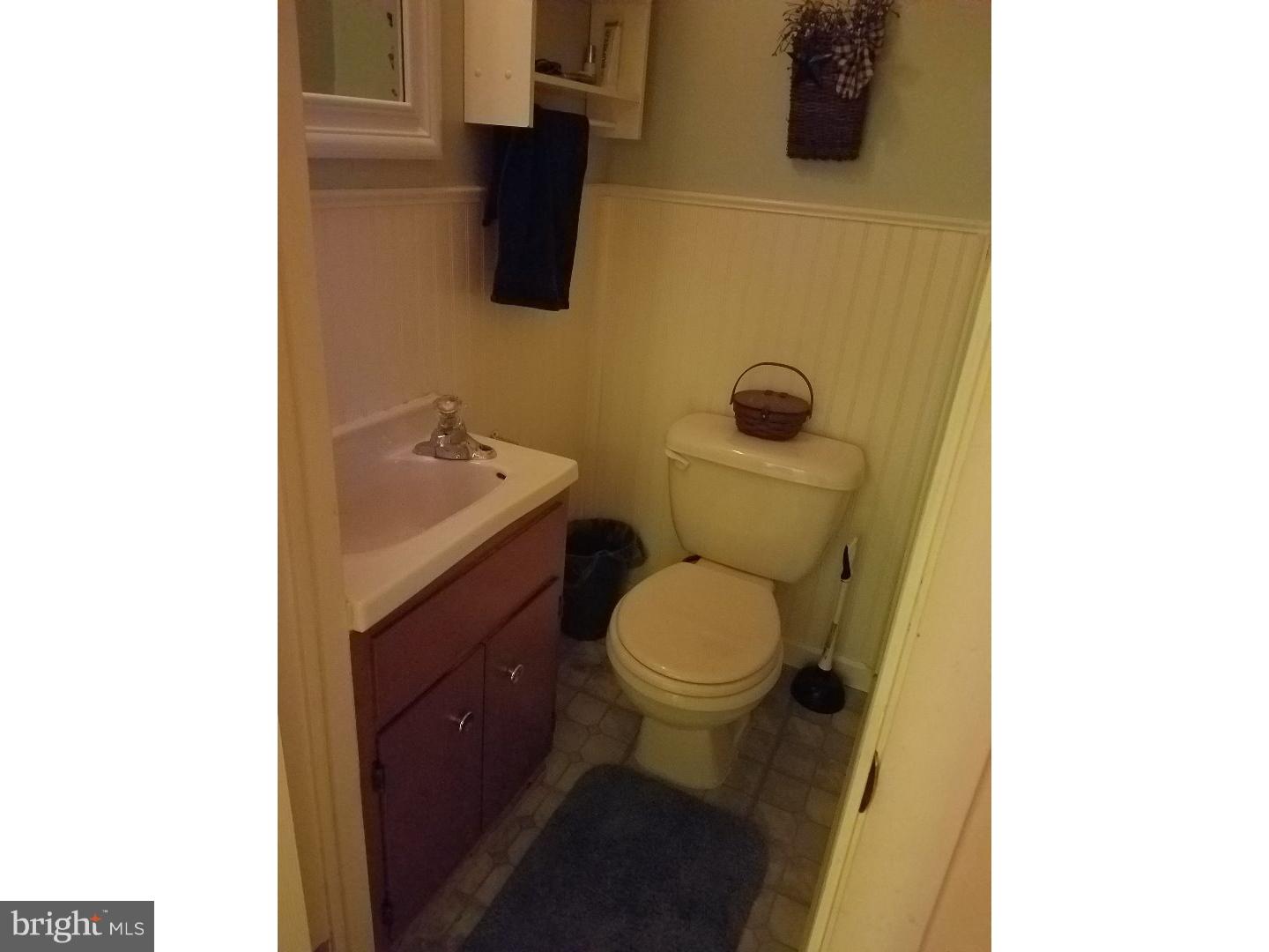 502 Lockheed Avenue Reading, PA 19601 - Photo 16 of 16 Half Bath