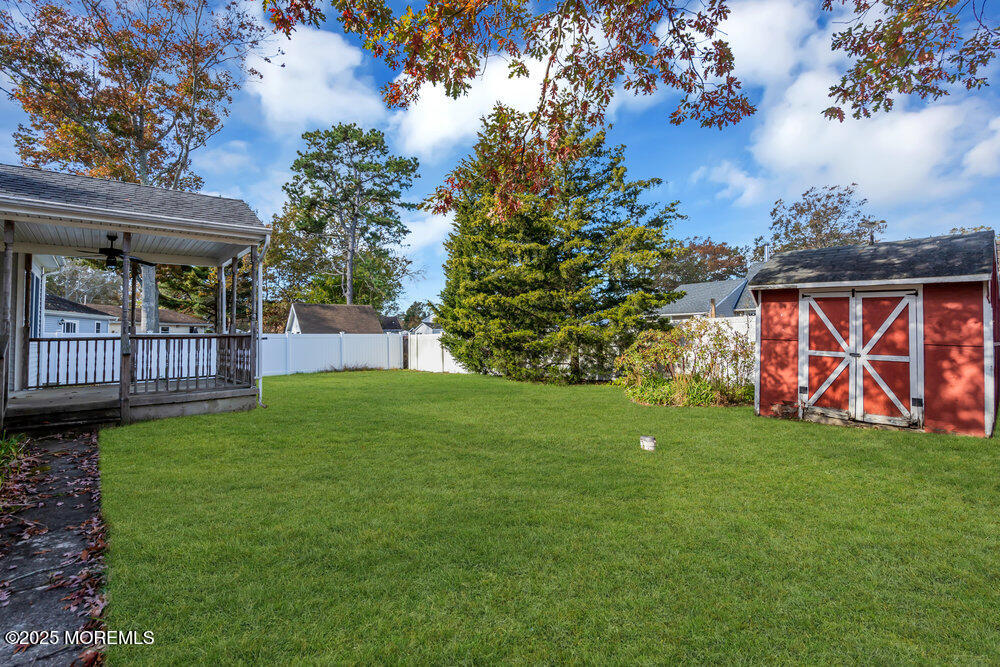 120 Riptide Avenue Manahawkin, NJ 08050 - Photo 27 of 30 032_dsc06086-1_789