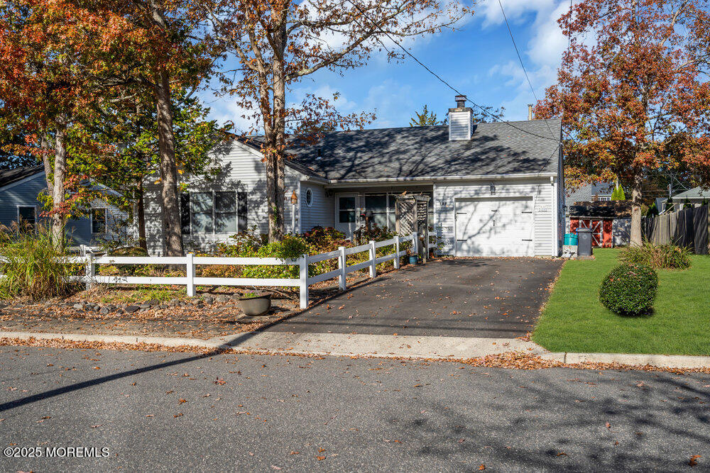 120 Riptide Avenue Manahawkin, NJ 08050 - Photo 3 of 30 005_dsc06041-1_565