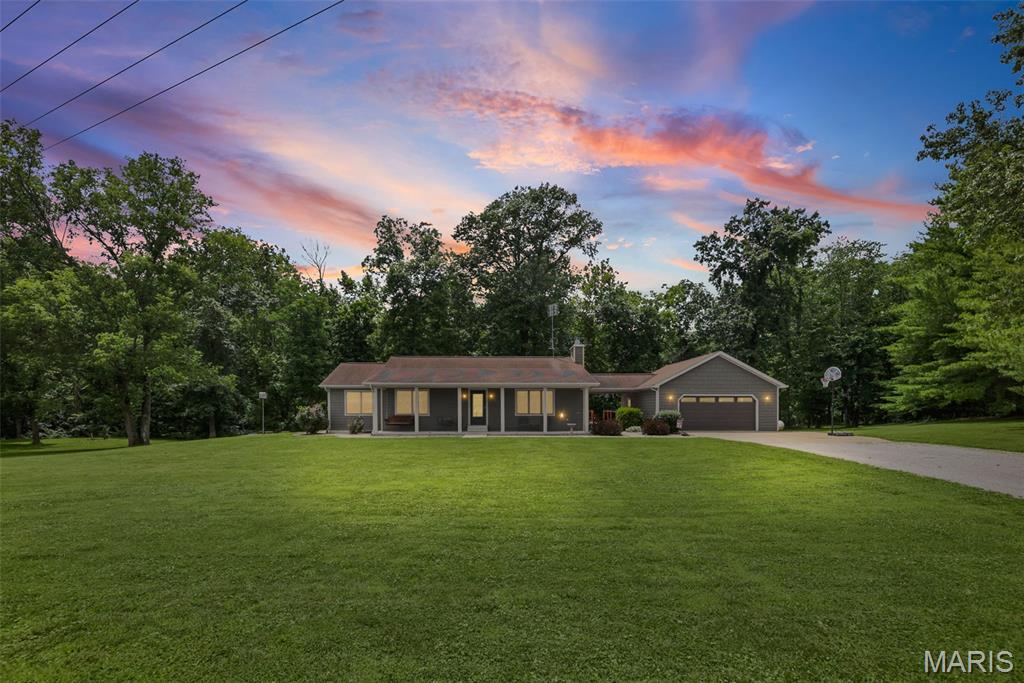 5967 J Road Waterloo, IL 62298 - Photo 1 of 65 Gallery Image 1