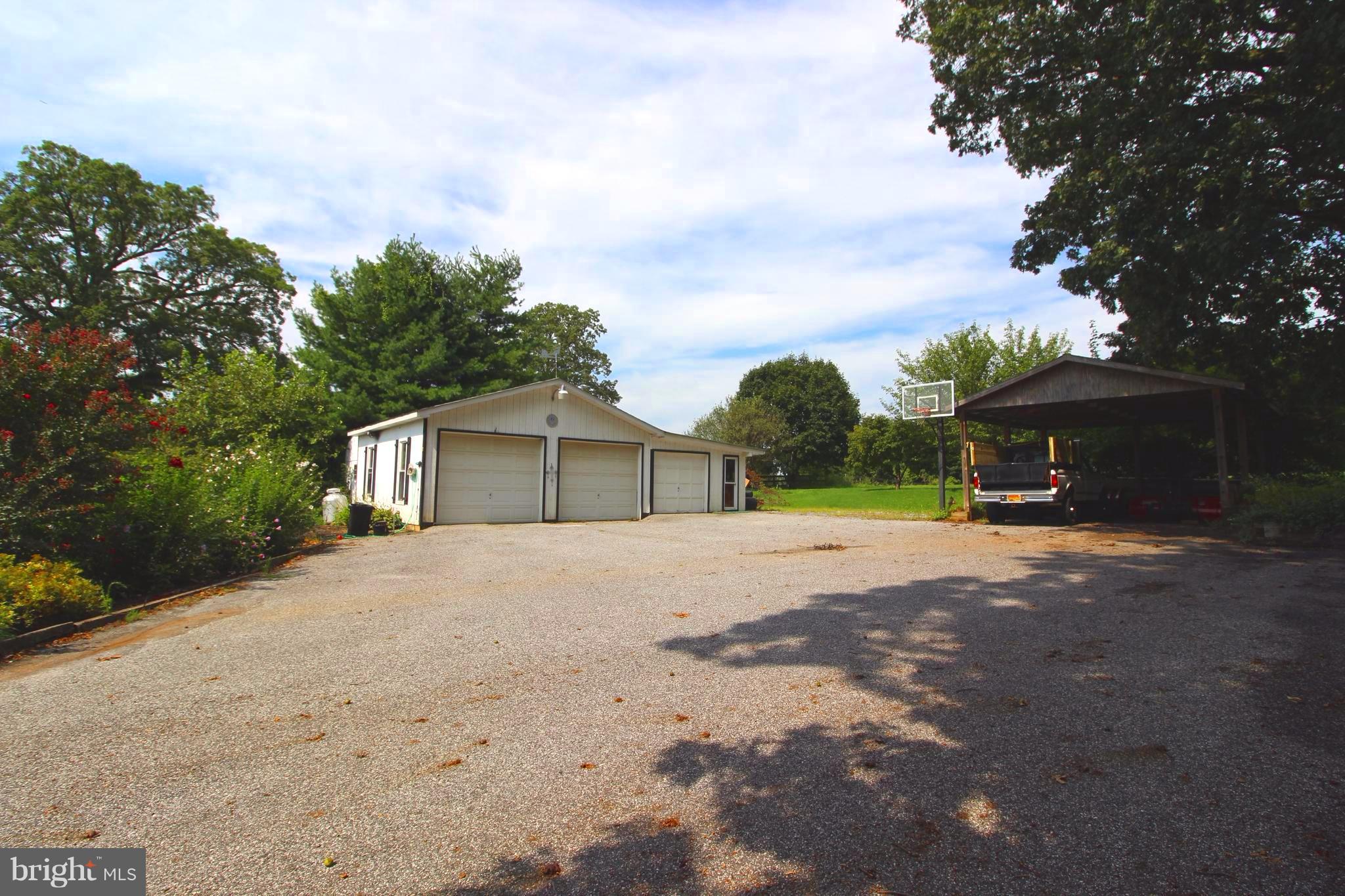3410 Blenheim Road Phoenix, MD 21131 - Photo 9 of 30 Garage and Carport
