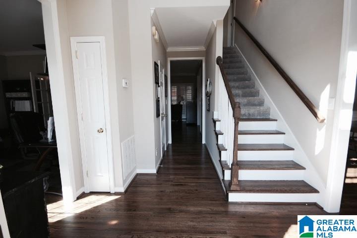 105 Heather Ridge Drive Pelham, AL 35124 - Photo 2 of 48