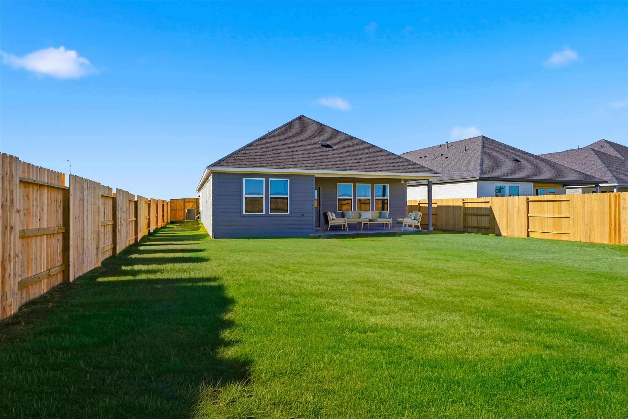 731 Willow Grove Lane Rosenberg, TX 77471 - Photo 32 of 37 Representative Photo