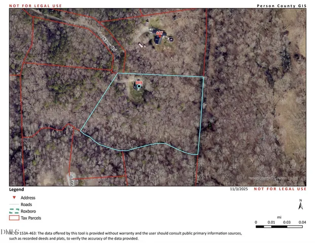 a view of a outdoor space