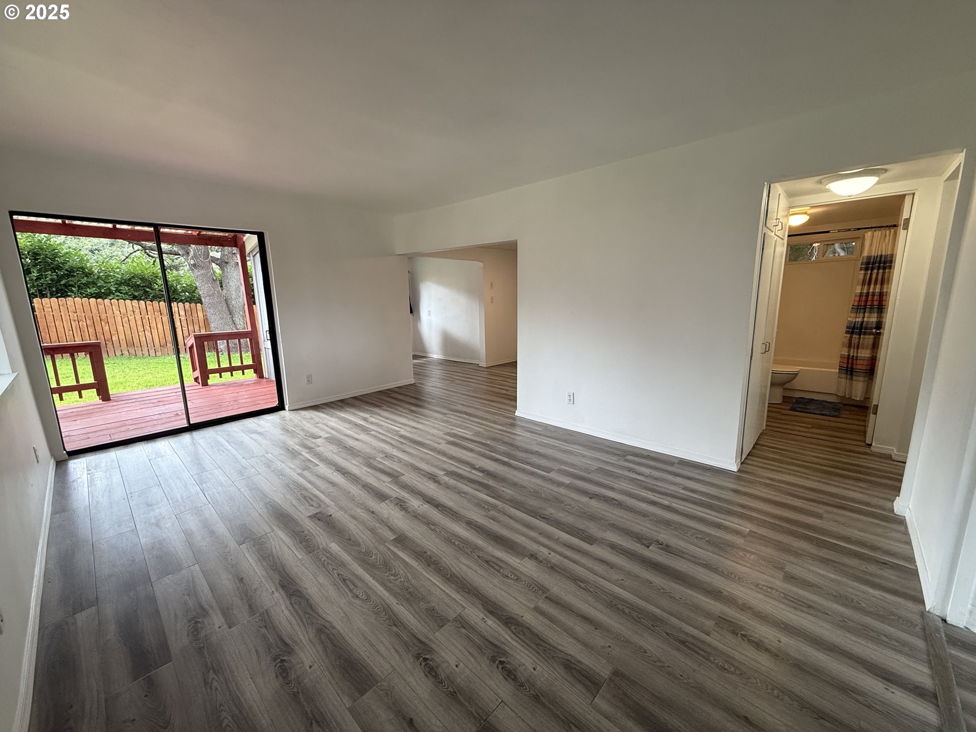 340 Radar Road Coos Bay, OR 97420 - Photo 16 of 47 Gallery Image 16