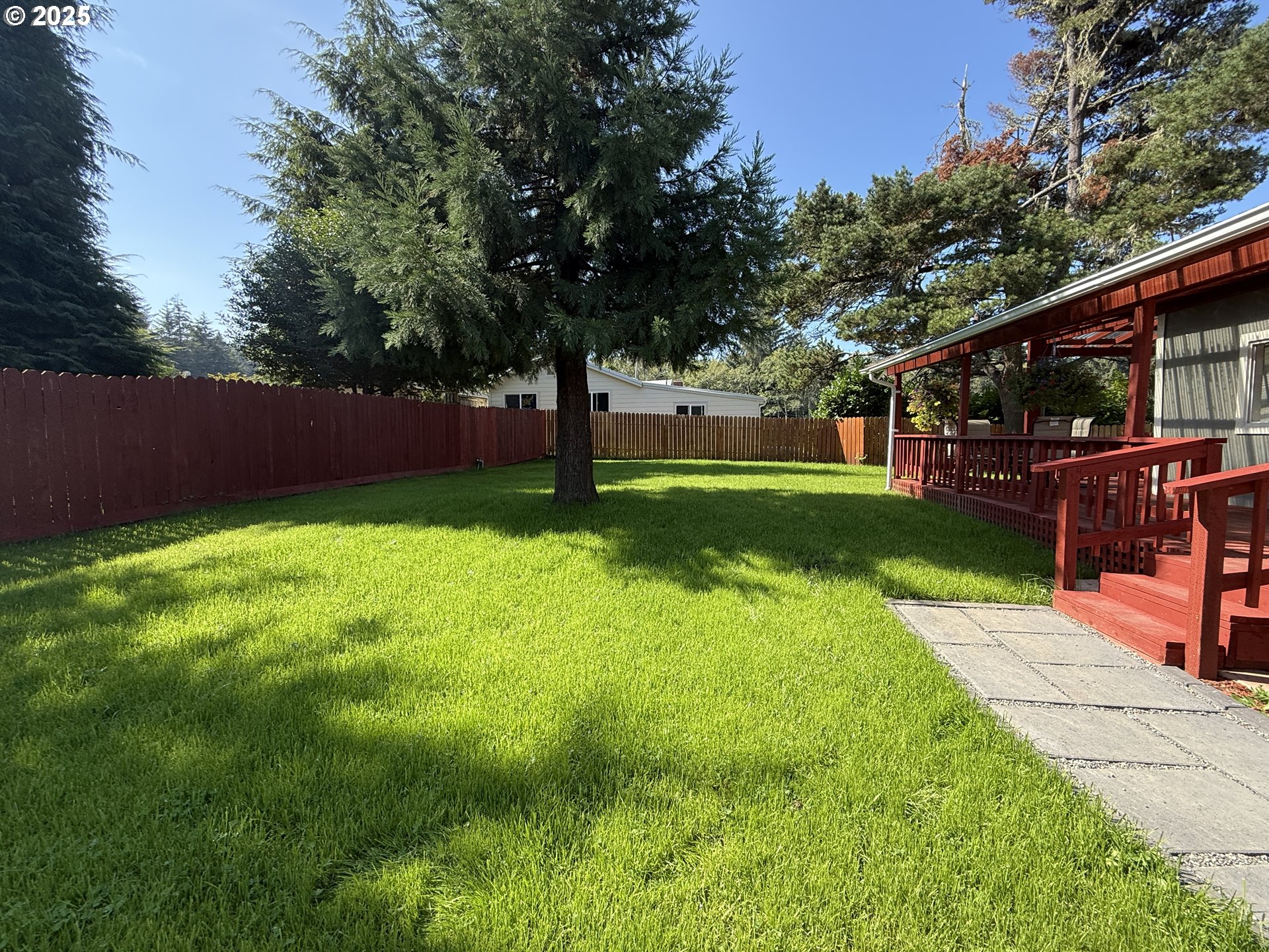 340 Radar Road Coos Bay, OR 97420 - Photo 8 of 47 Gallery Image 8