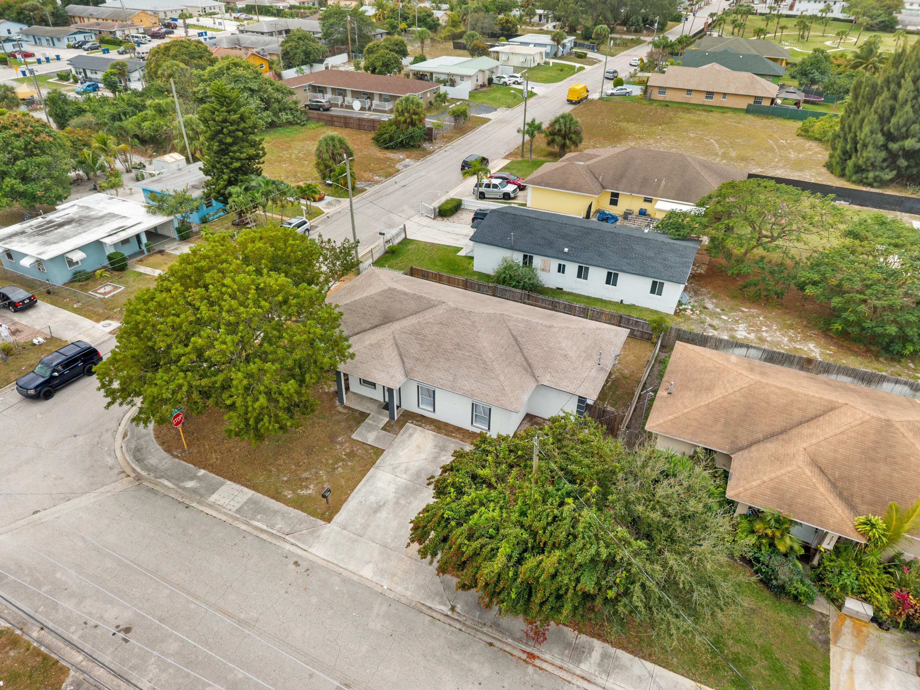 3011 Avenue M Riviera Beach, FL 33404 - Photo 27 of 35 overhead