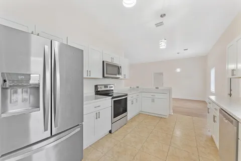 $450,000 | 3011 Avenue M, Riviera Beach, FL 33404