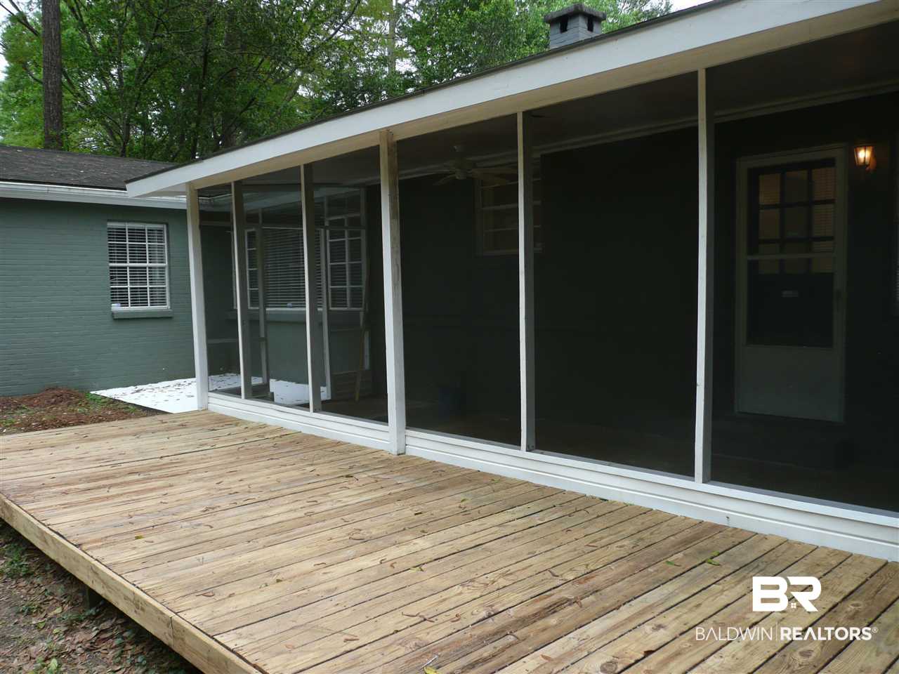 311 Dawn Place Mobile, AL 36609 - Photo 29 of 35 Back Deck and Patio