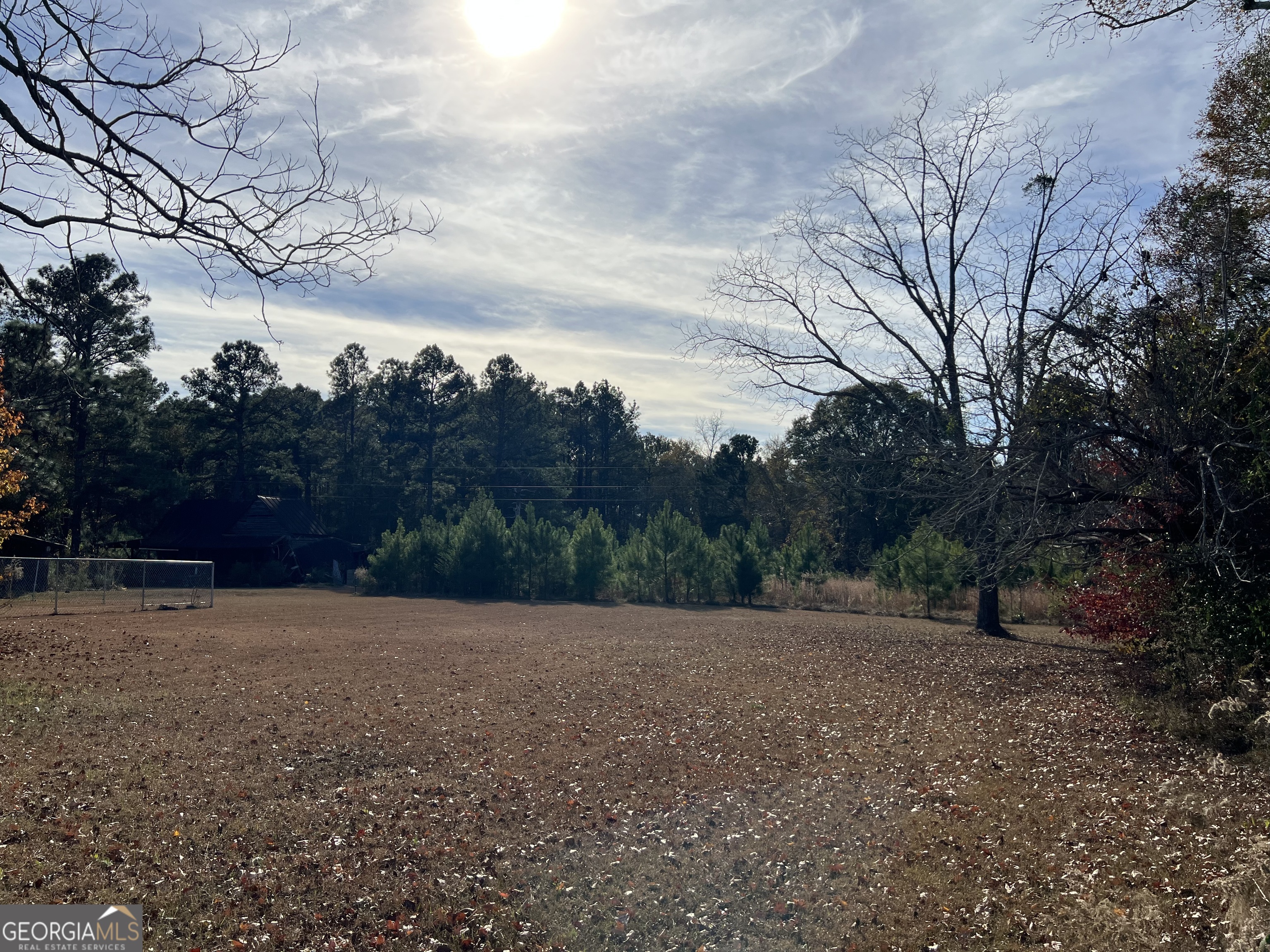 6419 Cochran Highway Cochran, GA 31014 - Photo 37 of 55 a view of an outdoor space with mountain view