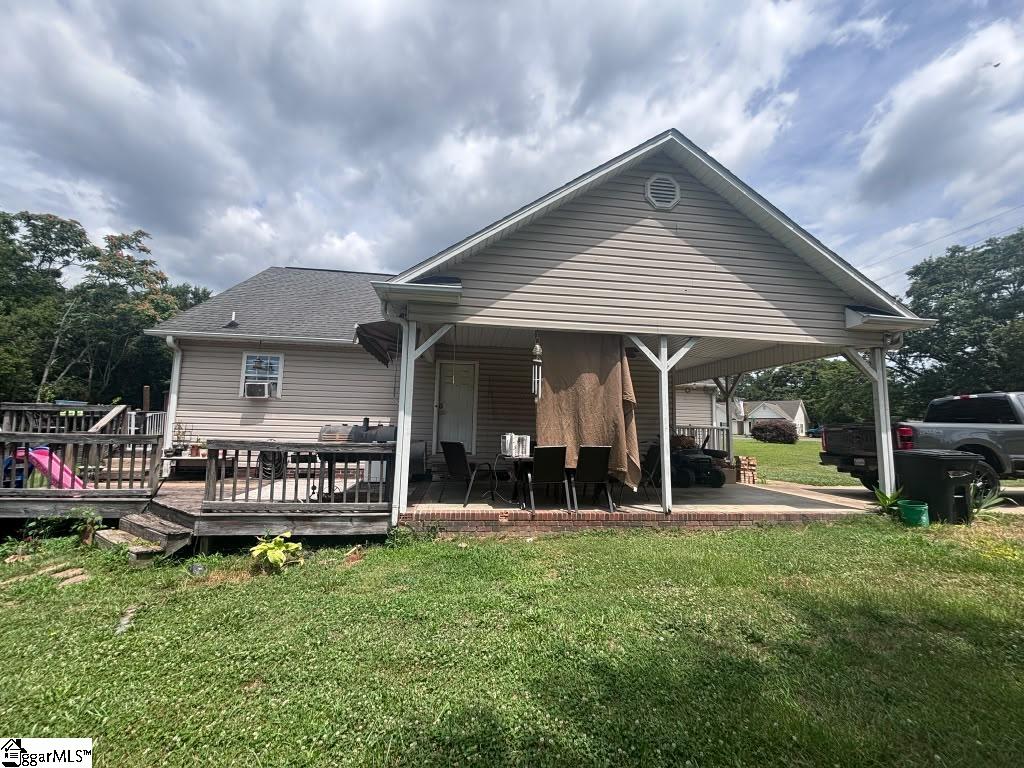 1405 Bishop Road Inman, SC 29349 - Photo 3 of 14