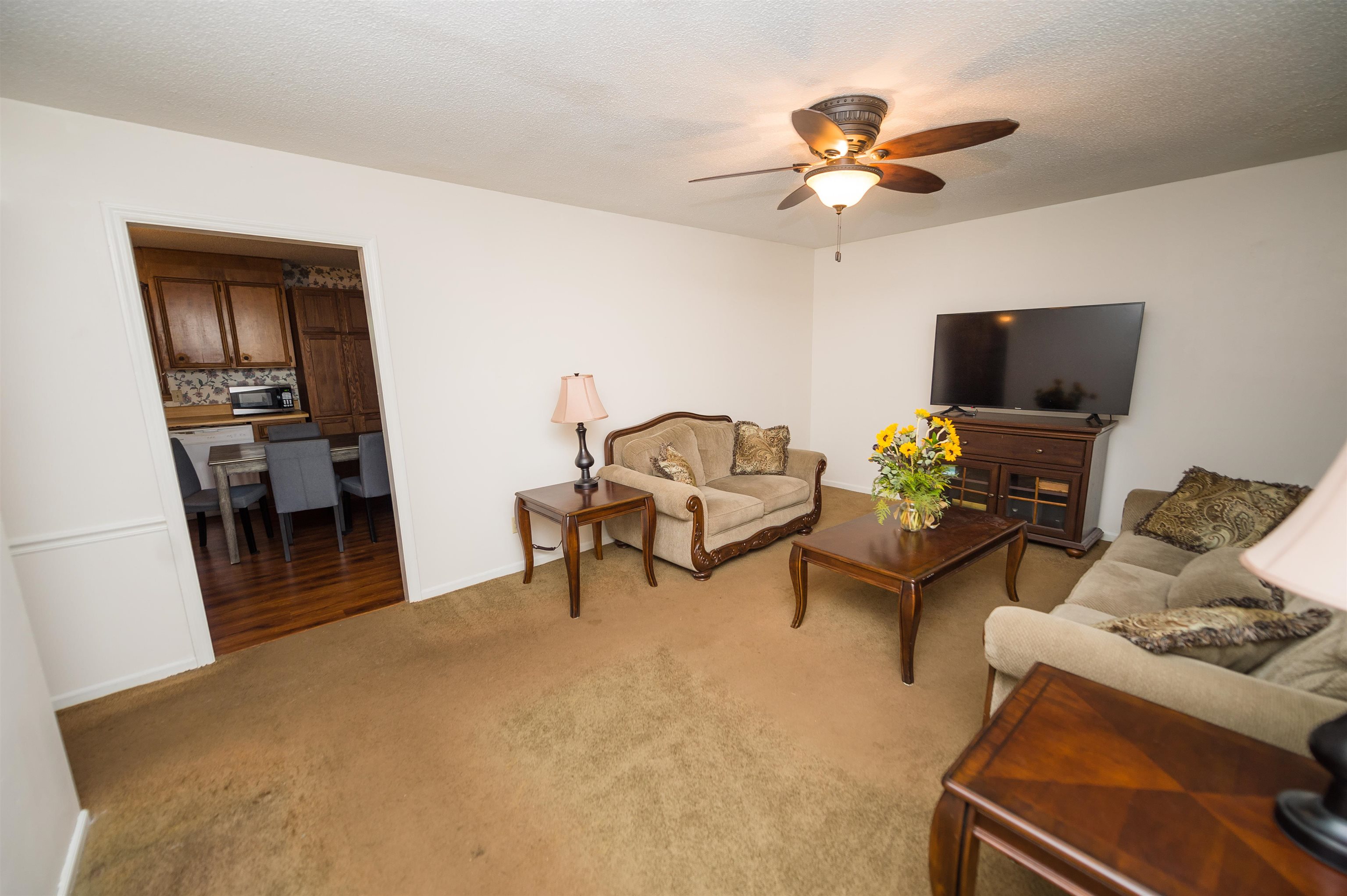 461 Geddis Road Inman, SC 29349 - Photo 7 of 32