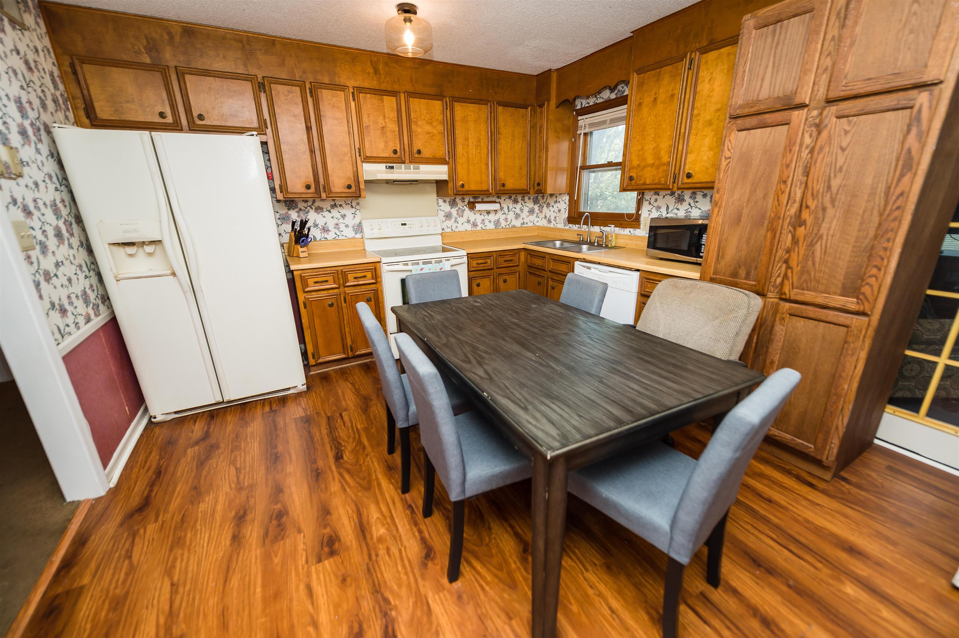 461 Geddis Road Inman, SC 29349 - Photo 8 of 32