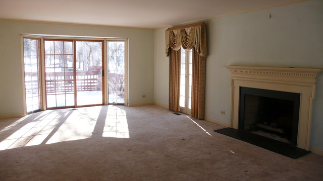 1010 Oak Ridge Road Carpentersville, IL 60110 - Photo 14 of 18