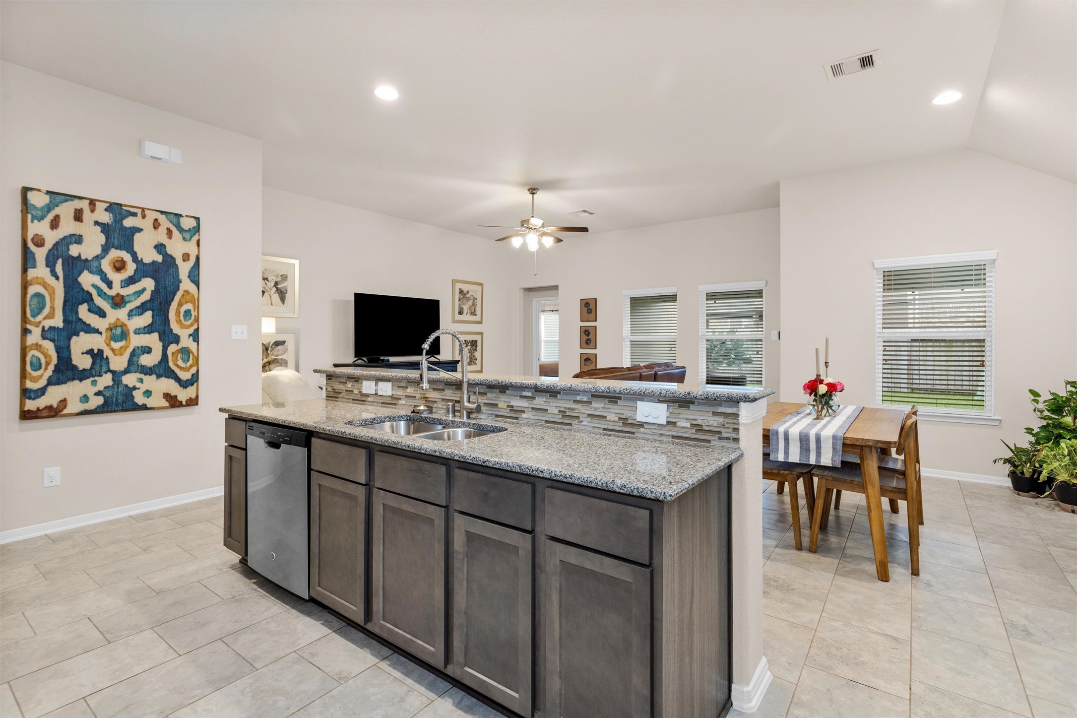 29443 Ridge Clearing Trail Spring, TX 77386 - Photo 14 of 36 Kitchen