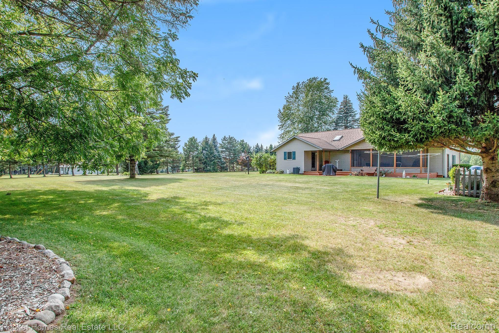 4875 Schott Road Mayville, MI 48744 - Photo 24 of 29 0N2A3887.jpg