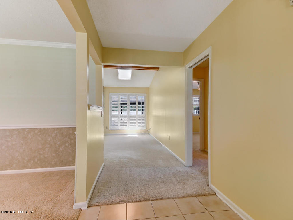 9068 Latimer Road West Jacksonville, FL 32257 - Photo 11 of 54 9068 Latimer Rd W Jacksonville-009-8-Foy