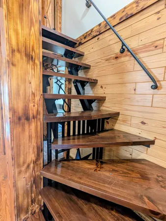 $389,000 | 8360 Deer Run Drive Southeast, Copper Hill, VA 24079