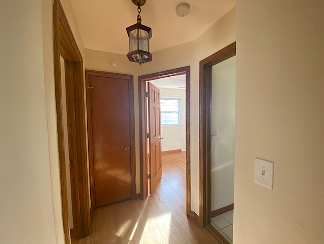 138 North Rohlwing Road Palatine, IL 60074 - Photo 9 of 21