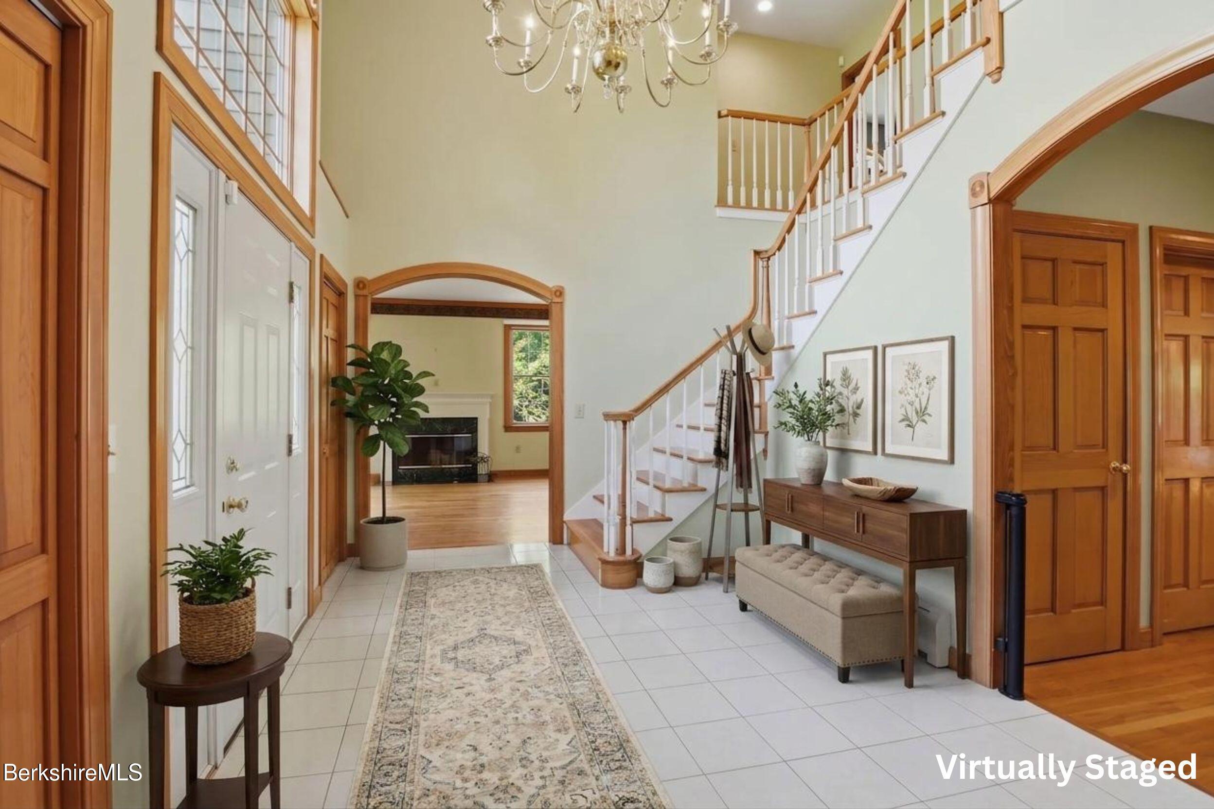 36 Meadow Ridge Drive Pittsfield, MA 01201 - Photo 4 of 54 6
