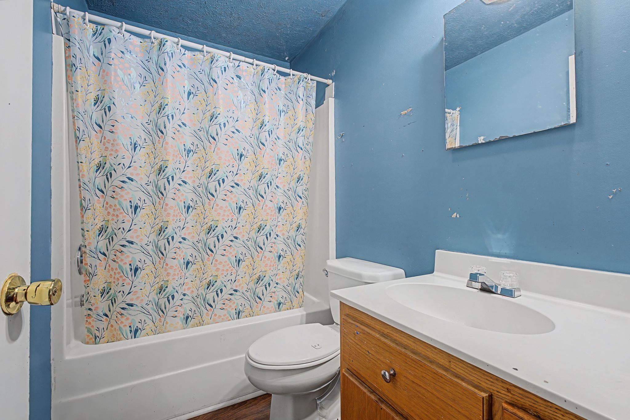 178 Spring Street Carthage, TN 37030 - Photo 22 of 27 a bathroom with a sink toilet and shower