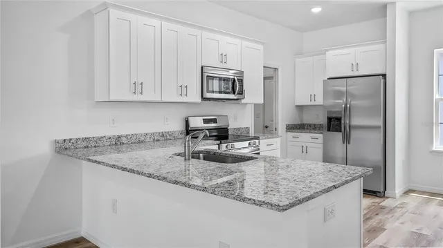 $349,900 | 10935 Margaret Drive, Tavares, FL 32778