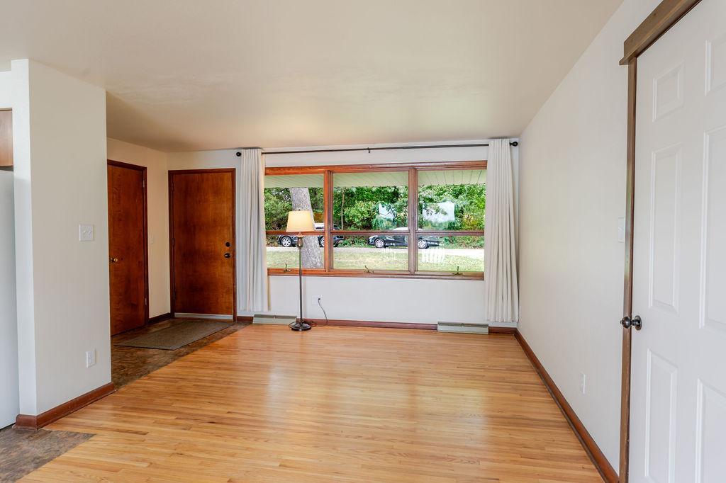 25518 Lake Road St. Cloud, MN 56301 - Photo 9 of 44 Gallery Image 9
