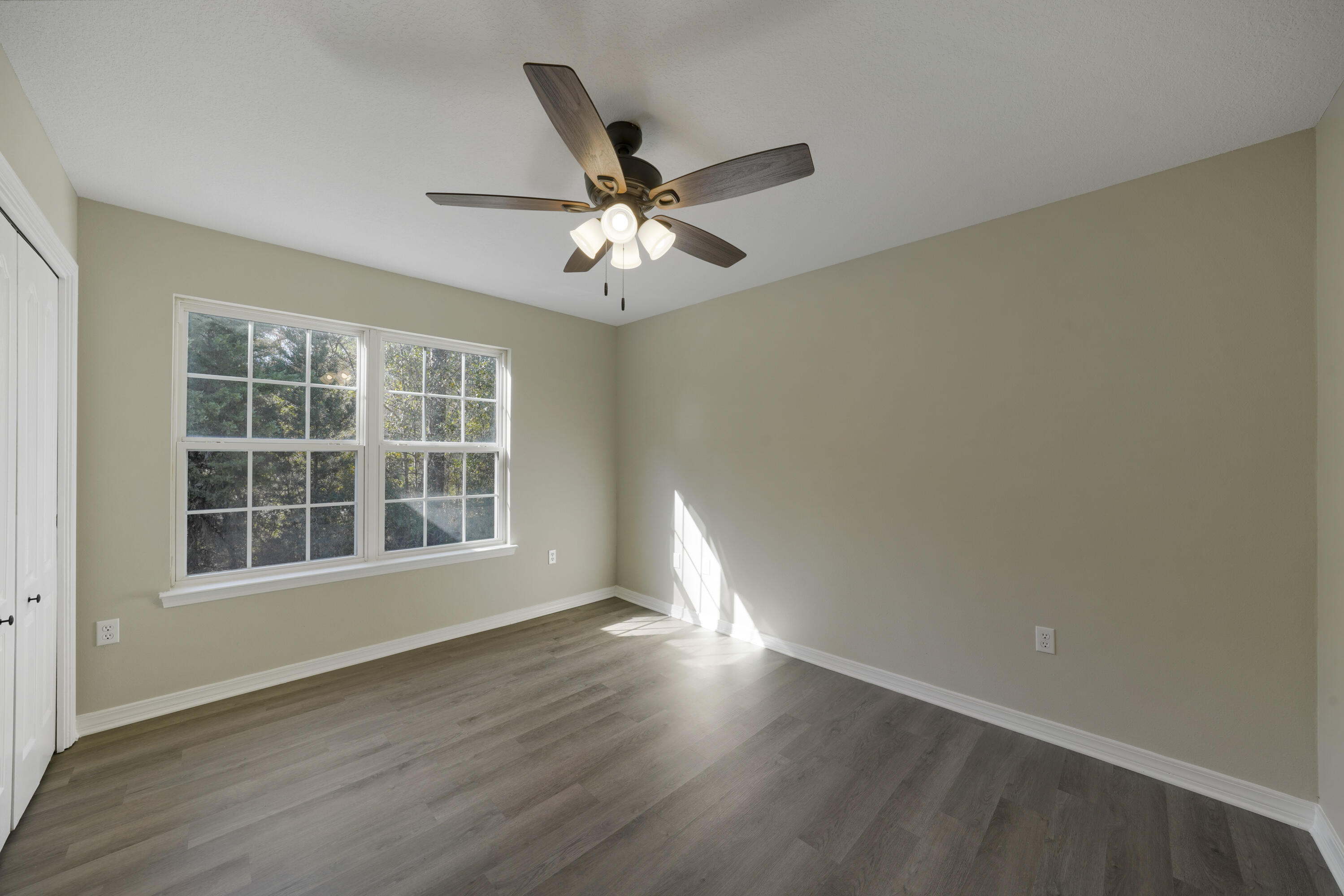 101 Golf Course Drive Crestview, FL 32536 - Photo 21 of 44 46